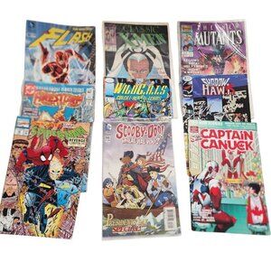ASSORTED MARVEL & DC COMIC BOOKS BUNDLE OF 8